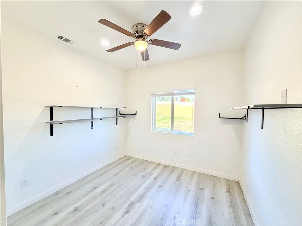 4847 Hedrick Avenue, Riverside, California 92505 home-pic-14